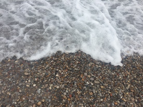 There are many pebbles